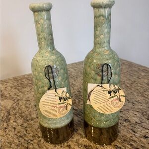 The World Traveler Elegant Made in Portugal Ceramic Vases NWT
